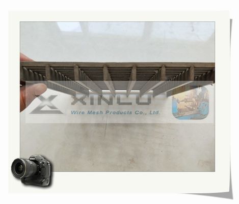 Il pannello dello schermo di cavo del cuneo di profilo ha saldato l'acciaio inossidabile 1.2x2m 3x5mm