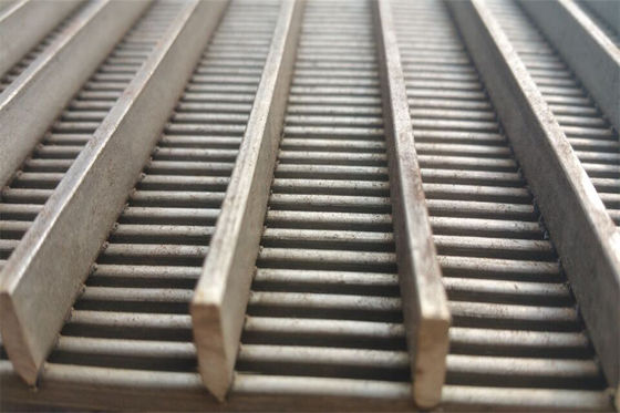 3 - il cavo del cuneo di spessore di 12mm che gratta la griglia piana riveste SS304L di pannelli per filtrazione
