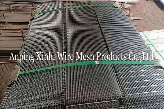 il cavo del cuneo SS304 di 1.2x2m scherma i pannelli del vaglio oscillante con la scanalatura 2mm